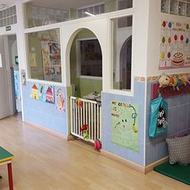 el Centro de Educación Infantil Campanilla interiores del centro para niños